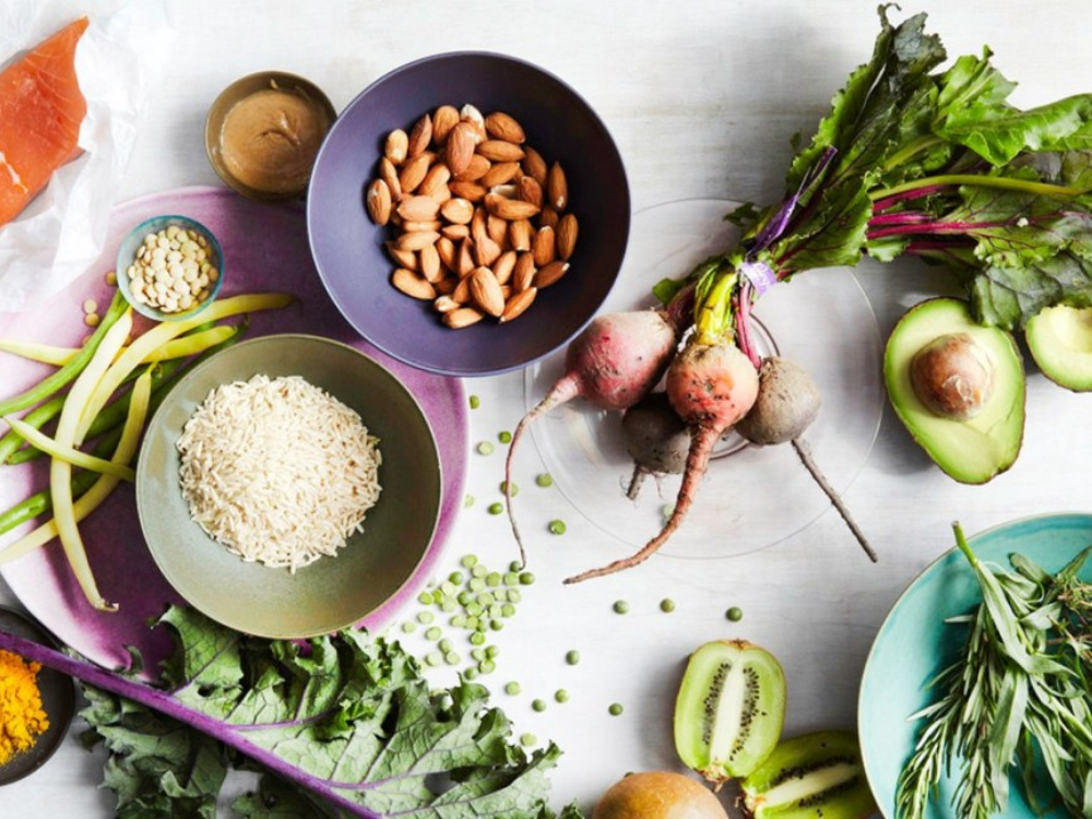 5 Foods to Enhance Your Yoga Practice